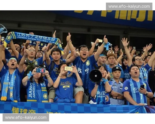 恒大vs华夏：巅峰对决，谁主沉浮？一场不容错过的足球盛宴！